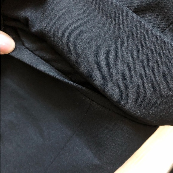 Banana Republic Classic Wool Blend Stretch Blazer in Black Size 4 - Picture 10 of 15